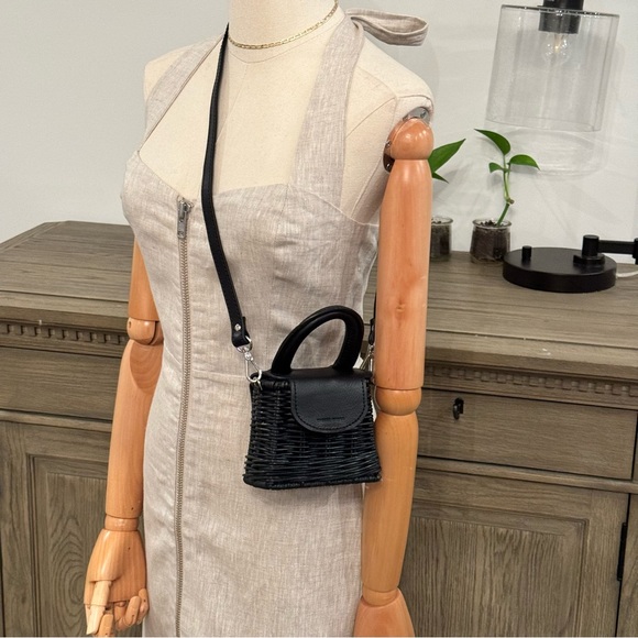 Wicker Wings Micro Babing Crossbody Handbag NWT - Picture 9 of 16